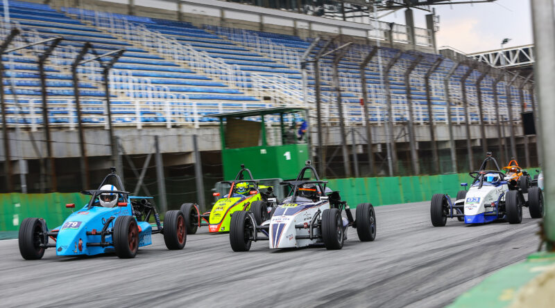 Fórmula F1600 em Interlagos | foto: Humberto da Silva